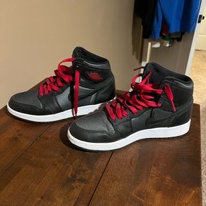 Jordan 1 black gym red
